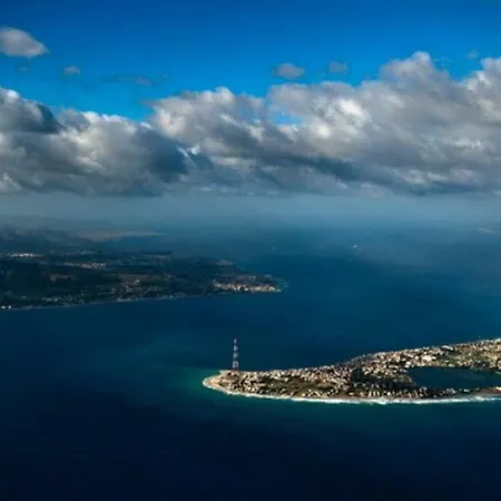 شقة Il Faro Di Zancle, La Porta Della Sicilia مسينا