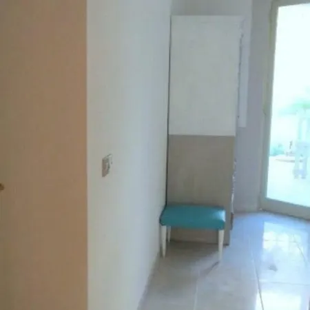 Il Faro Di Zancle, La Porta Della Sicilia Apartment